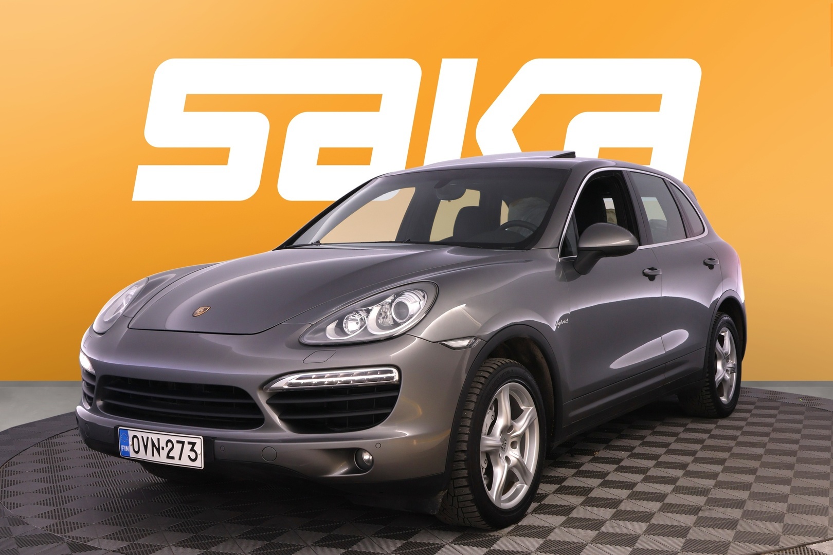 PORSCHE Cayenne 2011