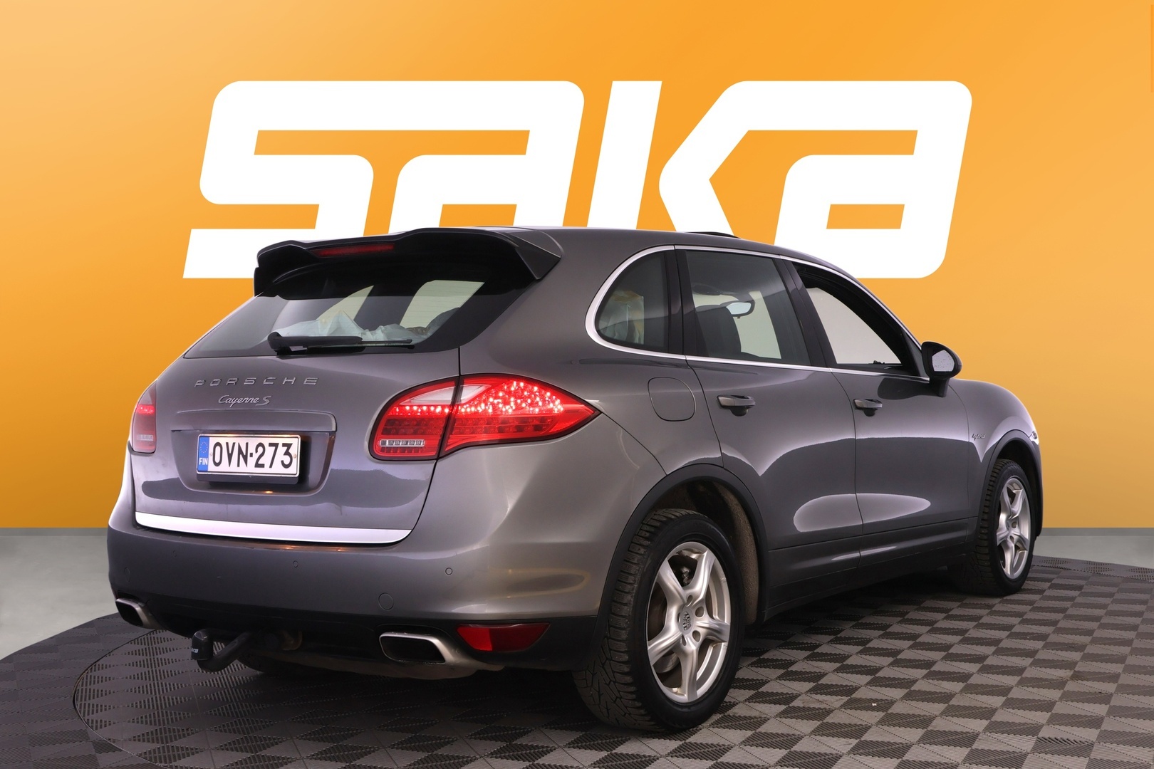 PORSCHE Cayenne 2011