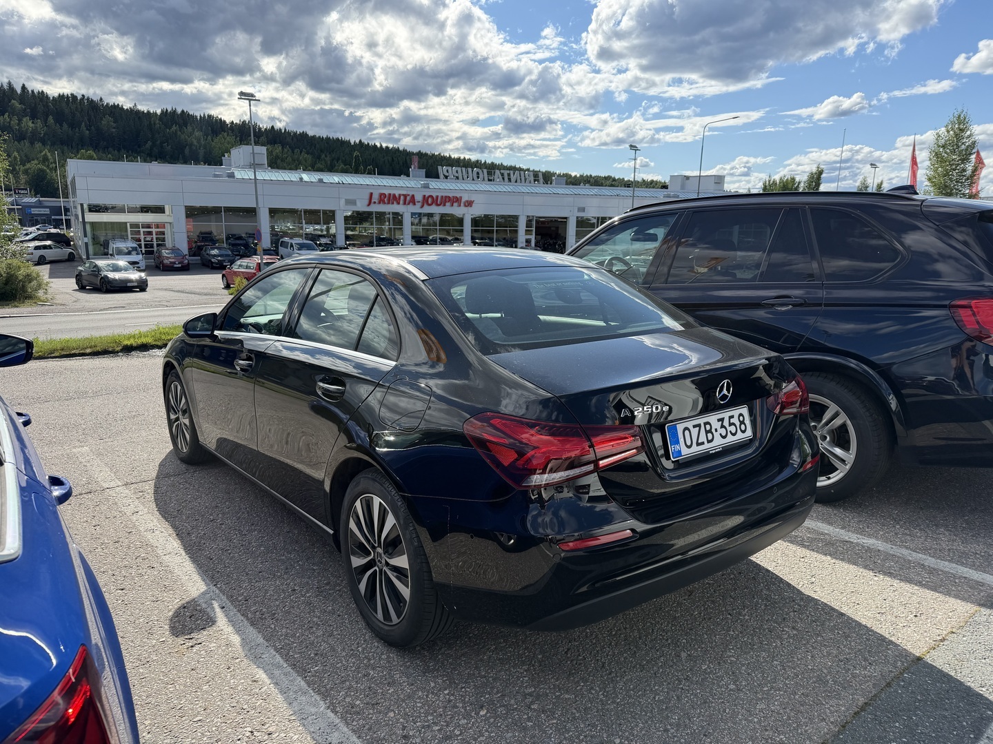 MERCEDES-BENZ A 2021
