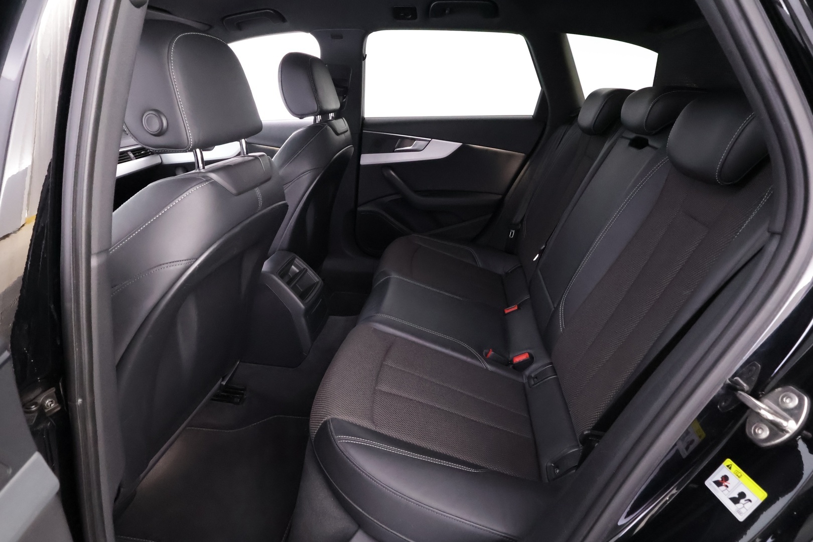 AUDI A4 2017