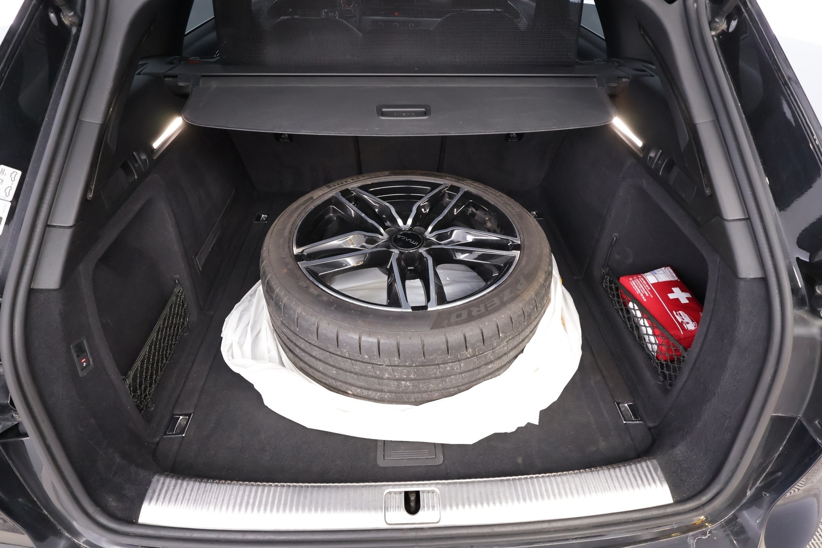 AUDI A4 2017