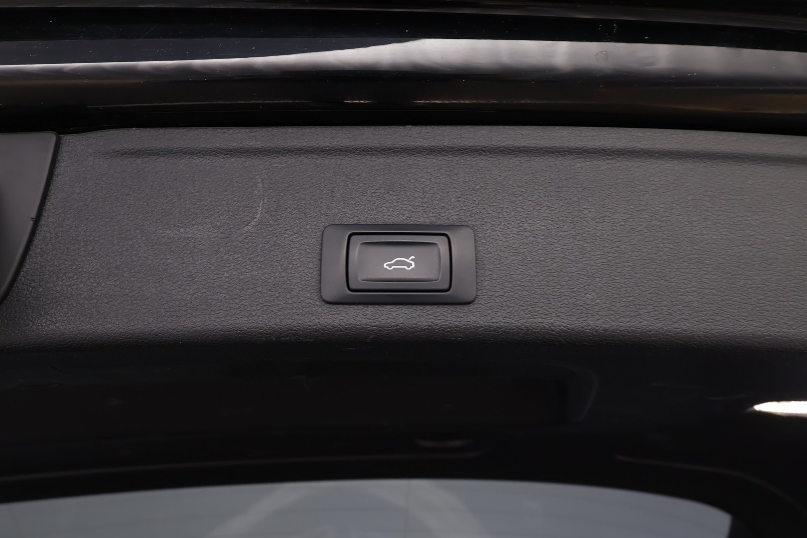 AUDI A4 2017