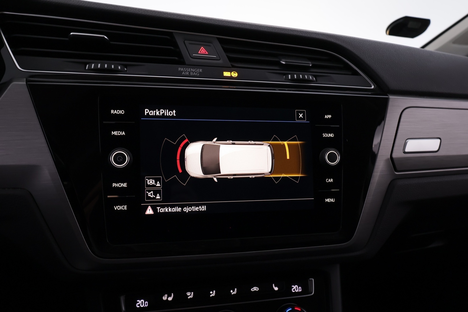 VOLKSWAGEN Touran 2020