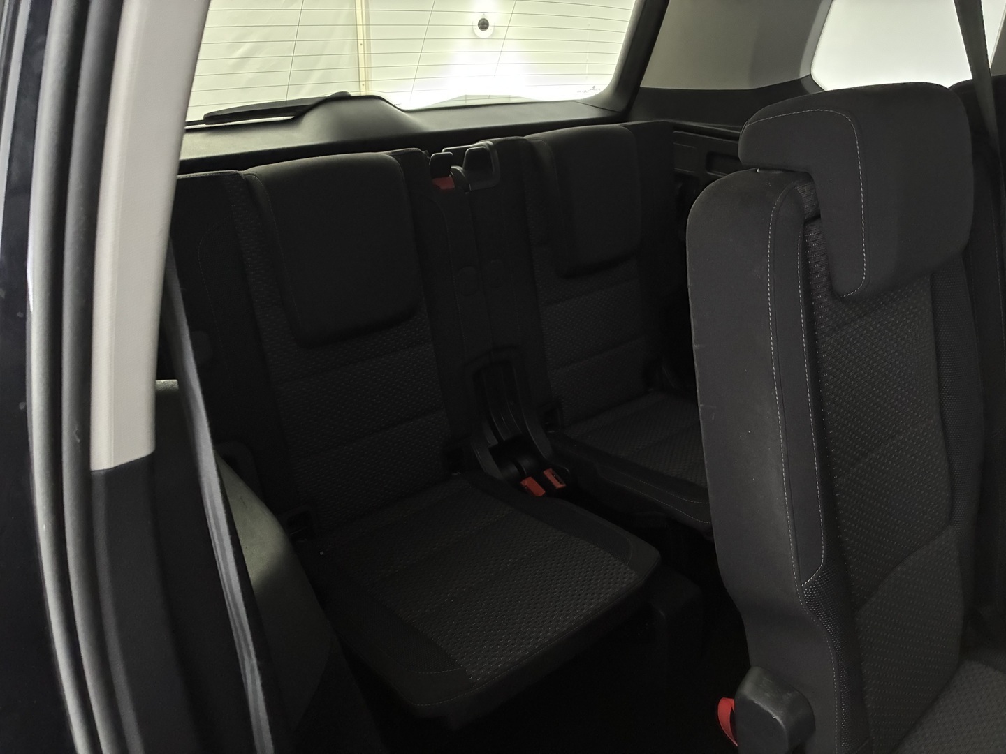 VOLKSWAGEN Touran 2020