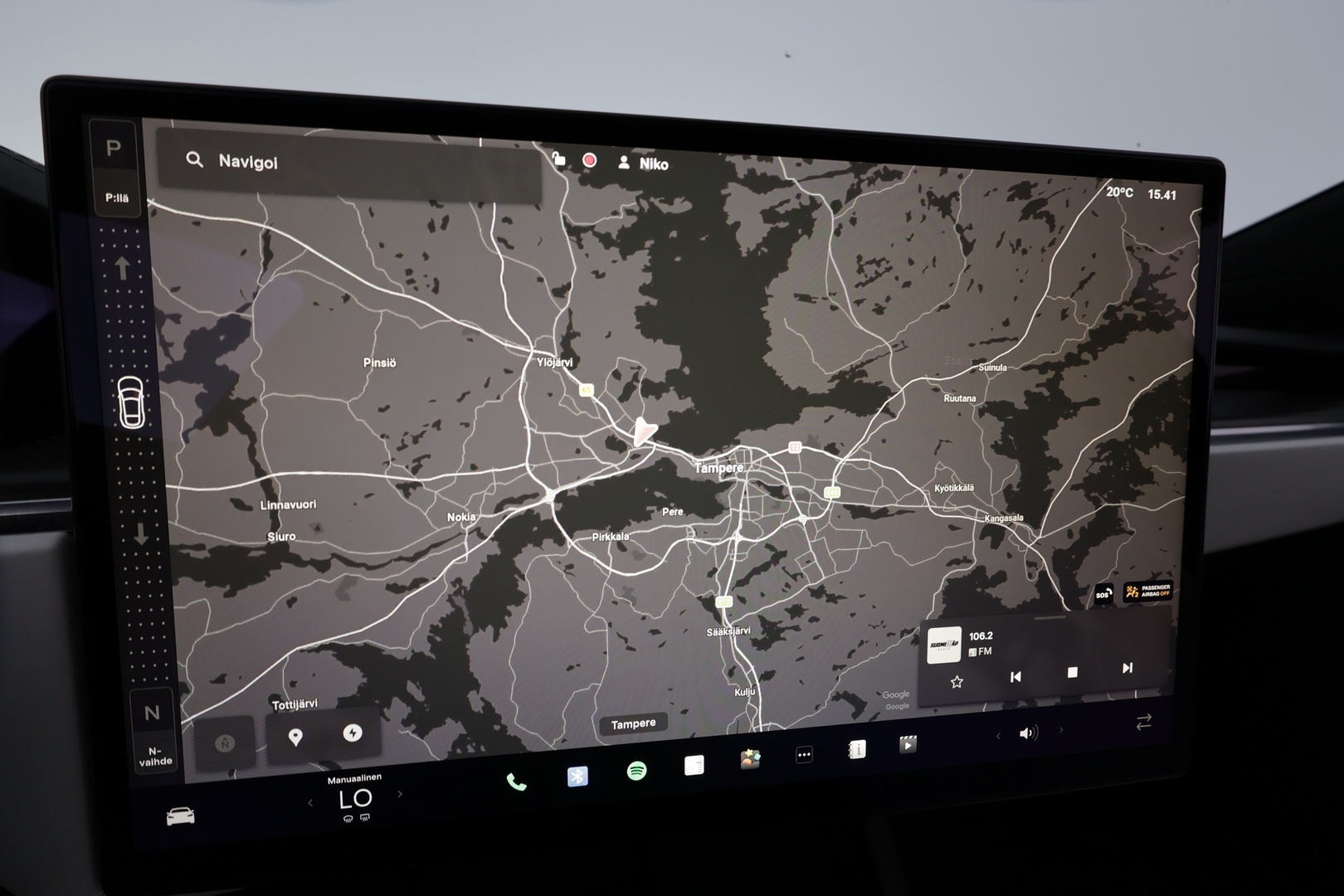 TESLA Model S 2023