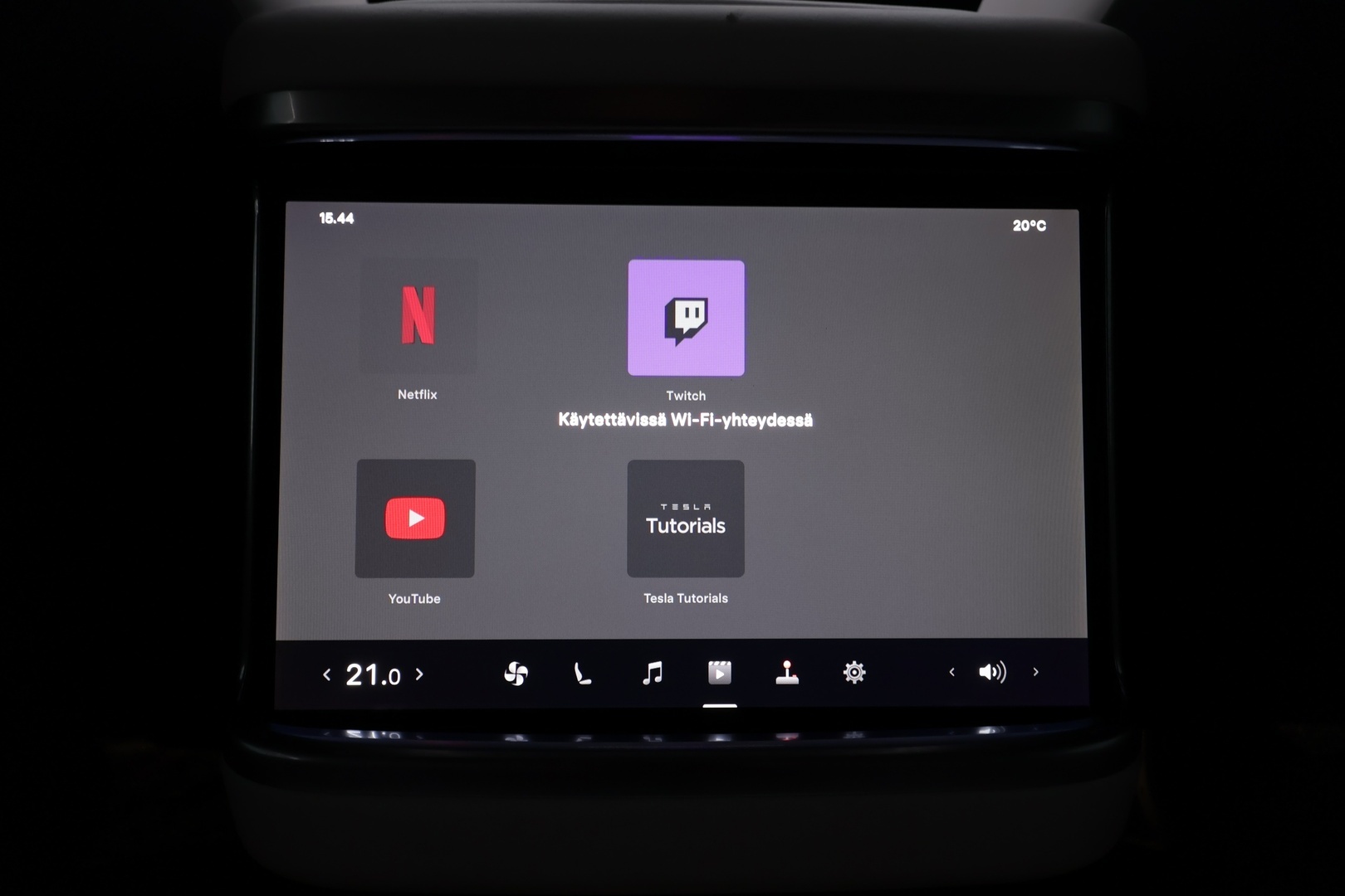 TESLA Model S 2023