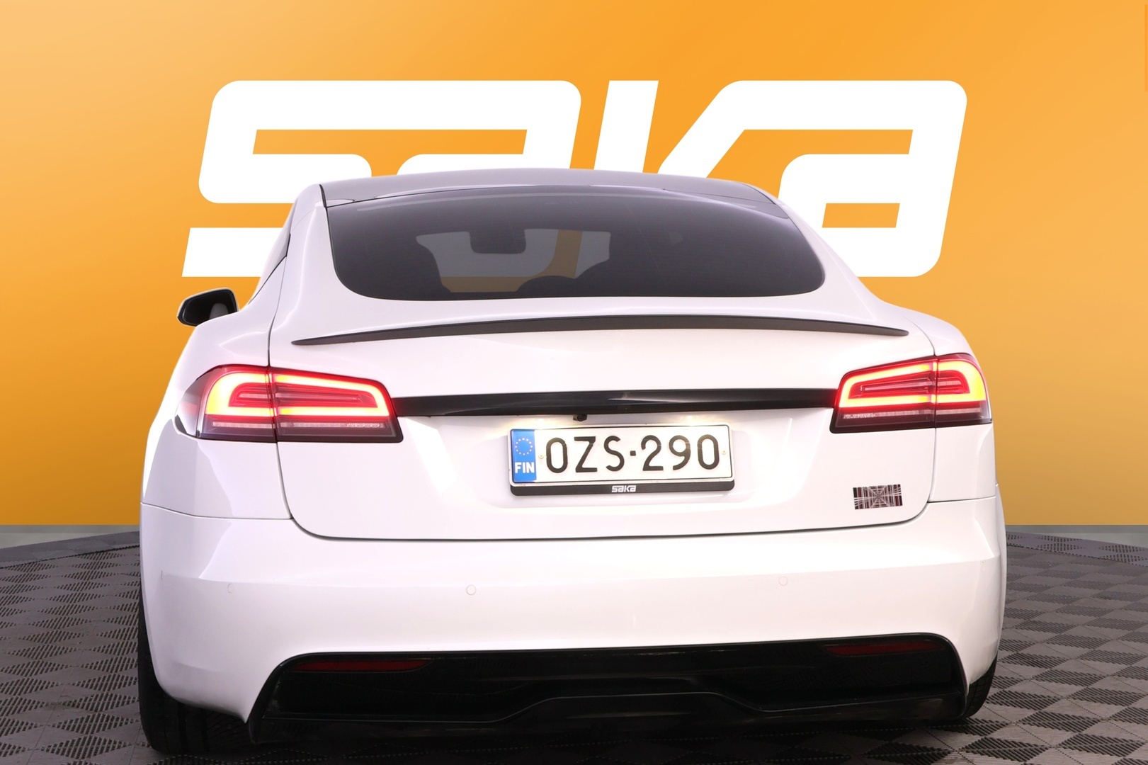 TESLA Model S 2023