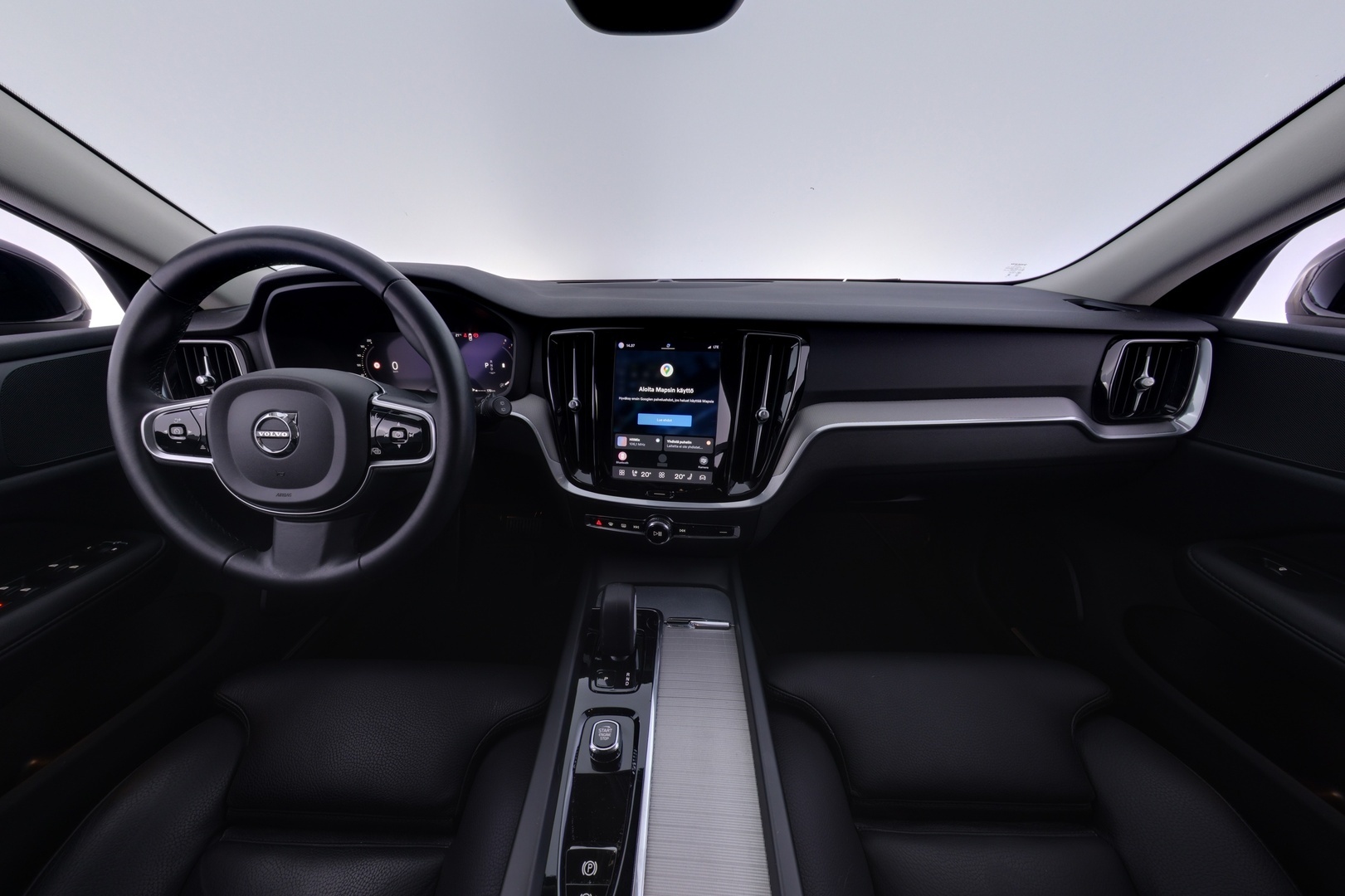 VOLVO V60 2023