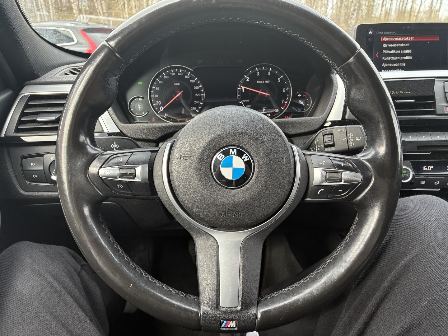 BMW 320 2018