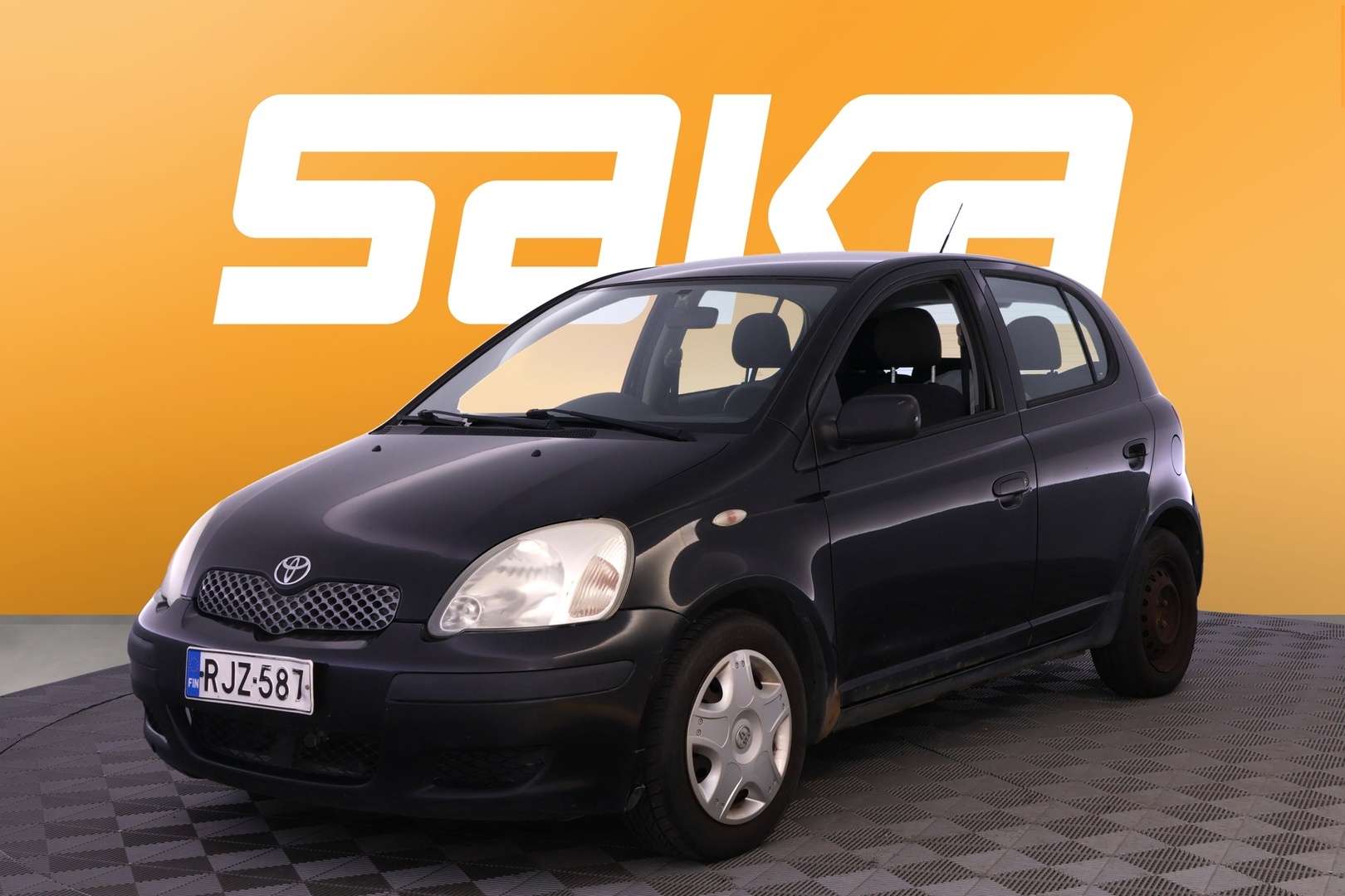 TOYOTA Yaris 2005