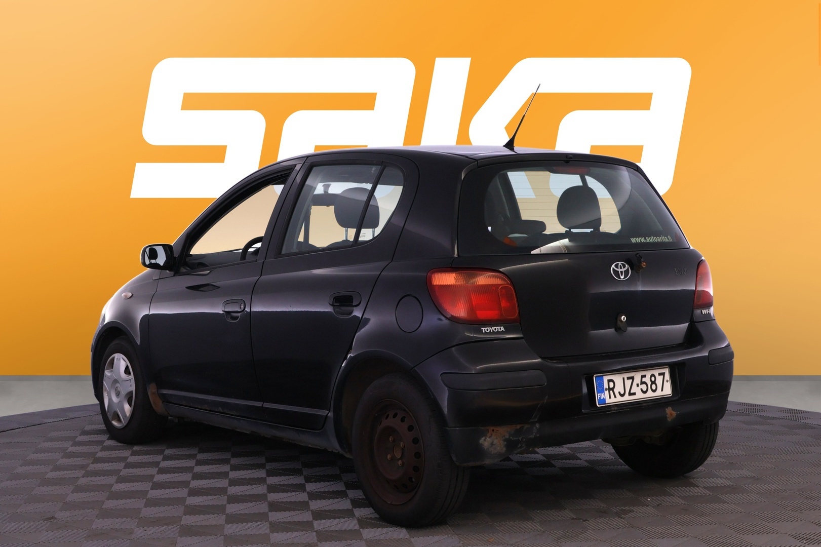 TOYOTA Yaris 2005