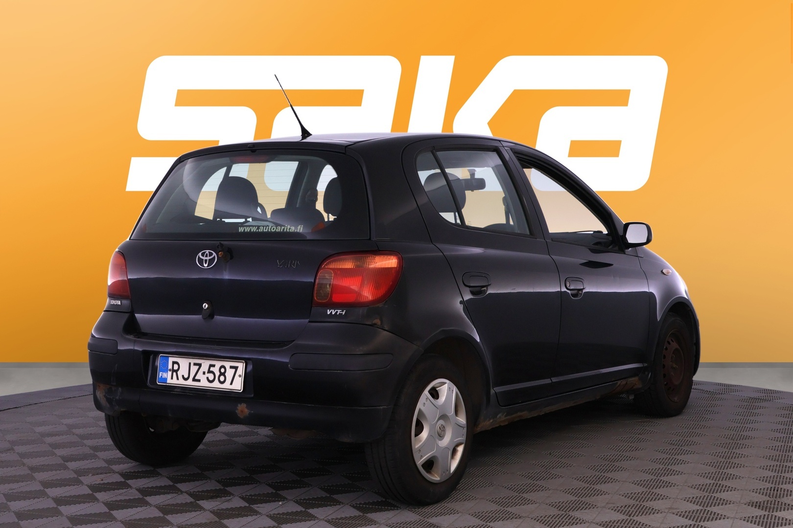 TOYOTA Yaris 2005