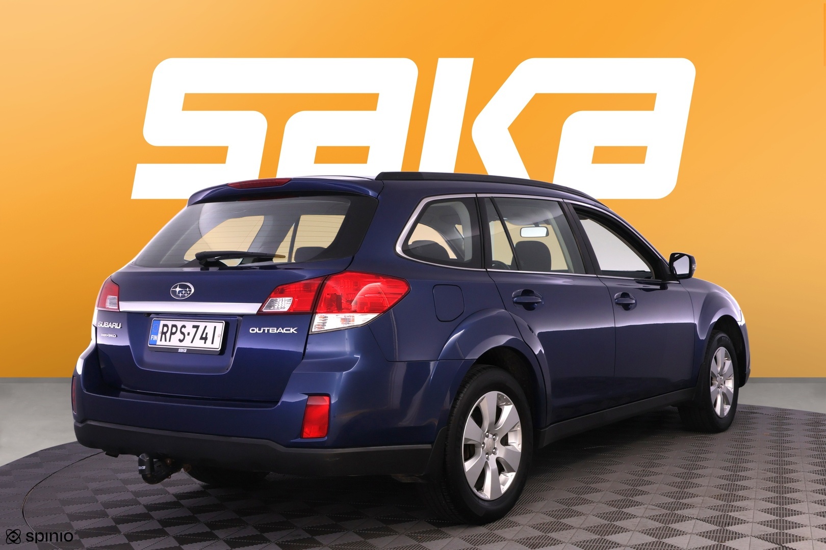 SUBARU Outback 2012