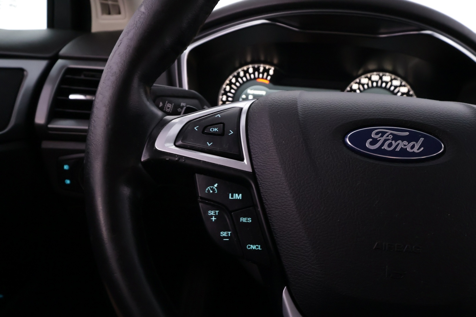 FORD Mondeo 2015