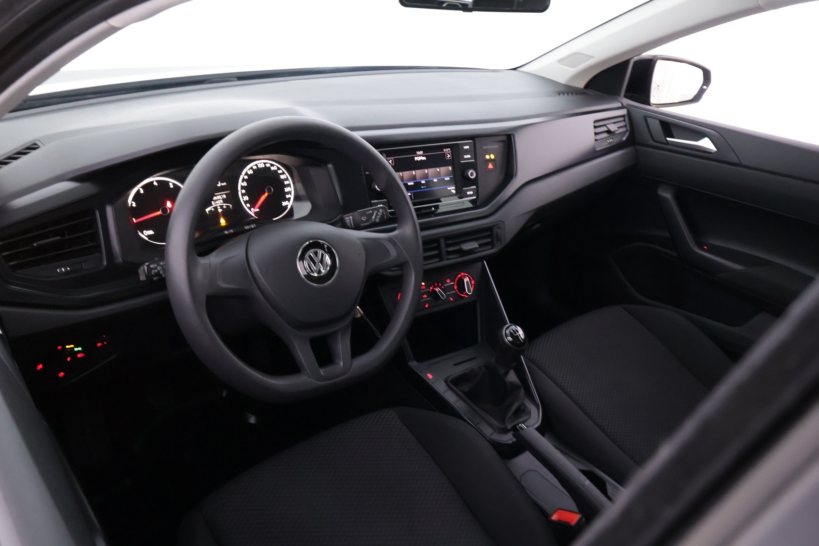VOLKSWAGEN Polo 2019