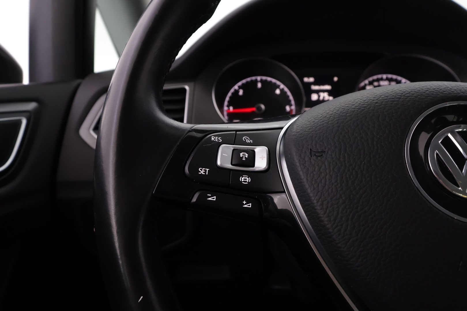 VOLKSWAGEN Golf Sportsvan 2019