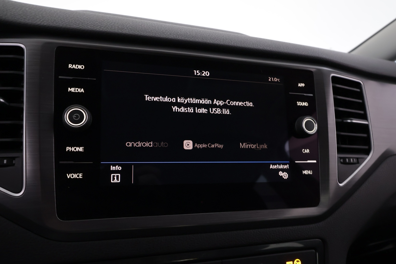 VOLKSWAGEN Golf Sportsvan 2019