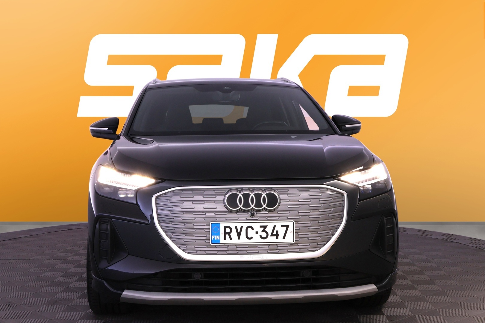 AUDI Q4 e-tron 2023