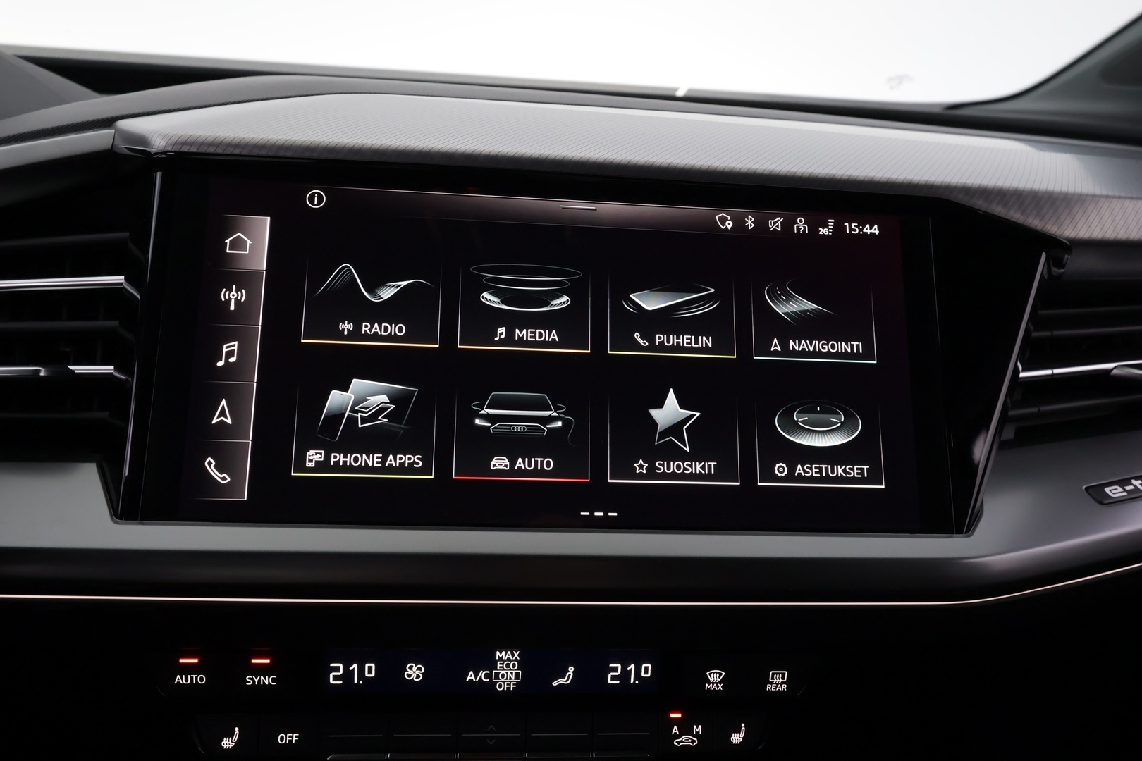 AUDI Q4 e-tron 2023
