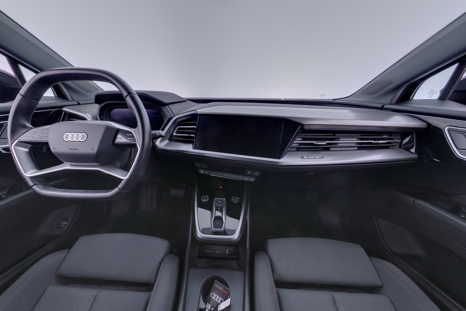 AUDI Q4 e-tron 2023