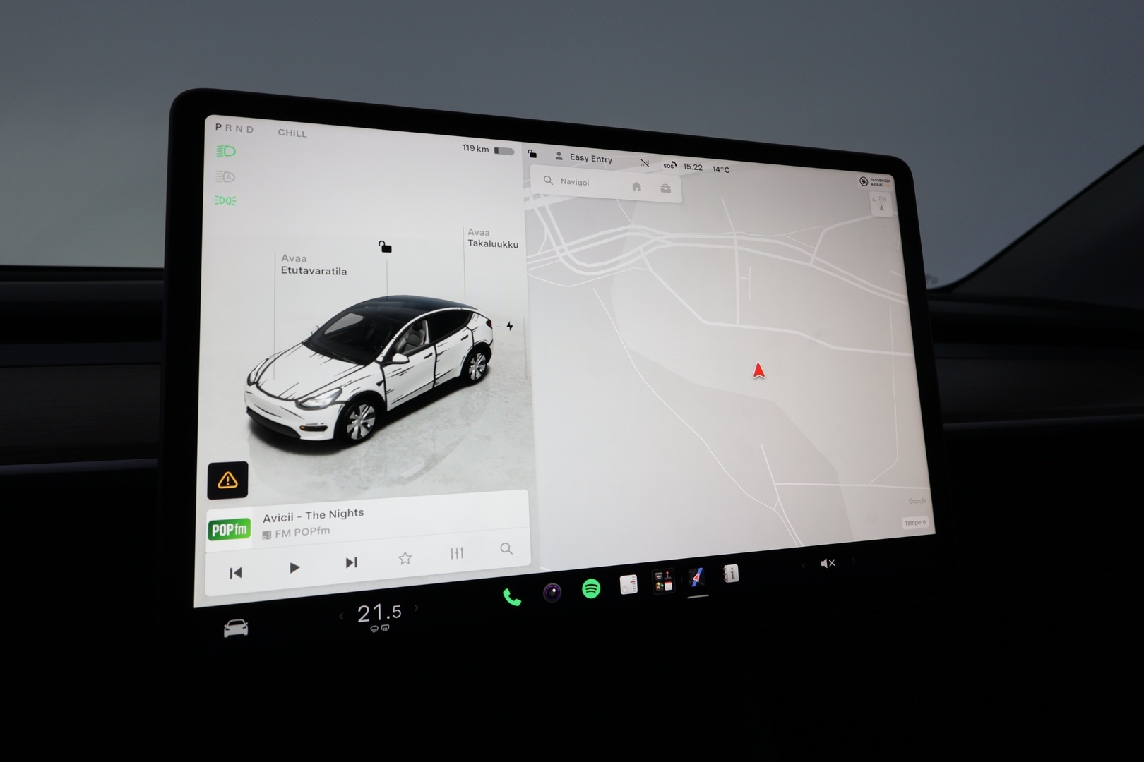 TESLA Model Y 2024