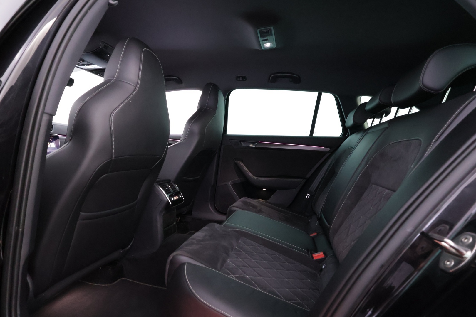 SKODA Superb 2021