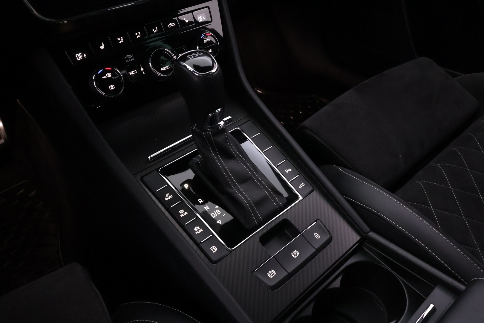 SKODA Superb 2021