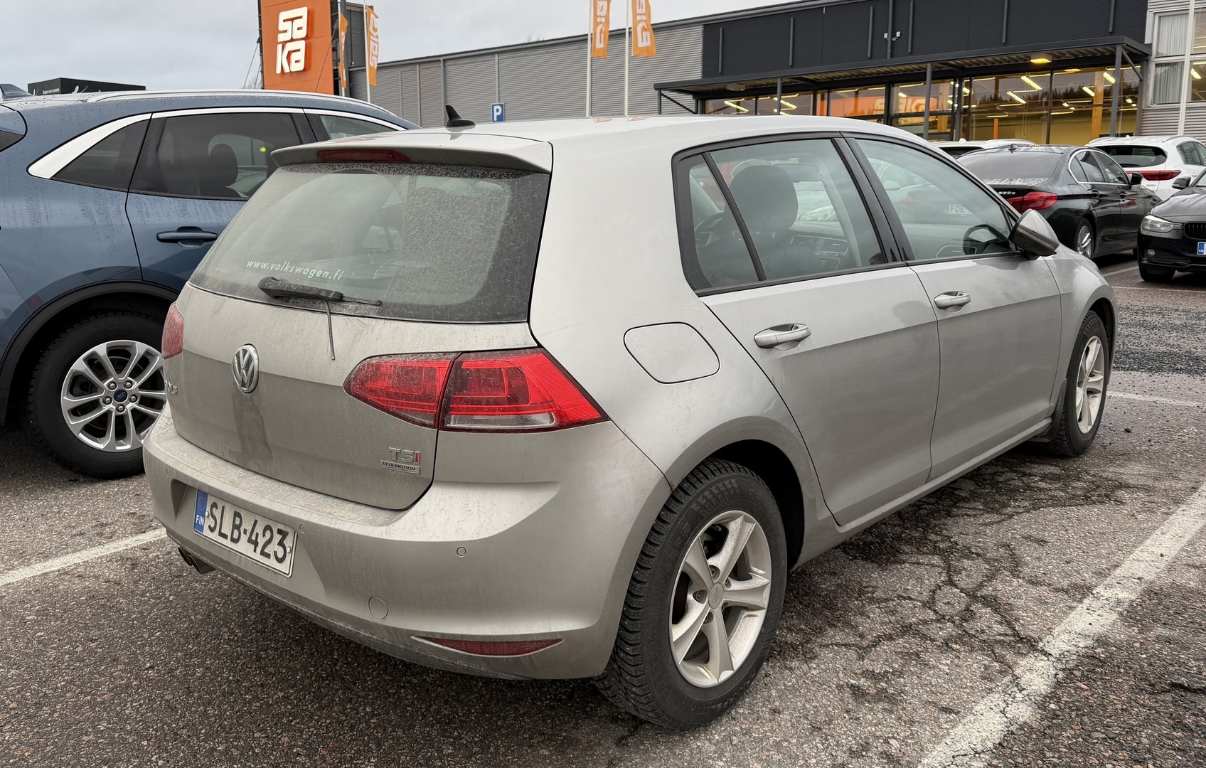 VOLKSWAGEN Golf 2013
