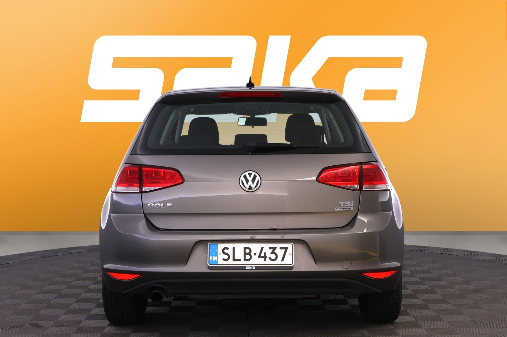 VOLKSWAGEN Golf 2013