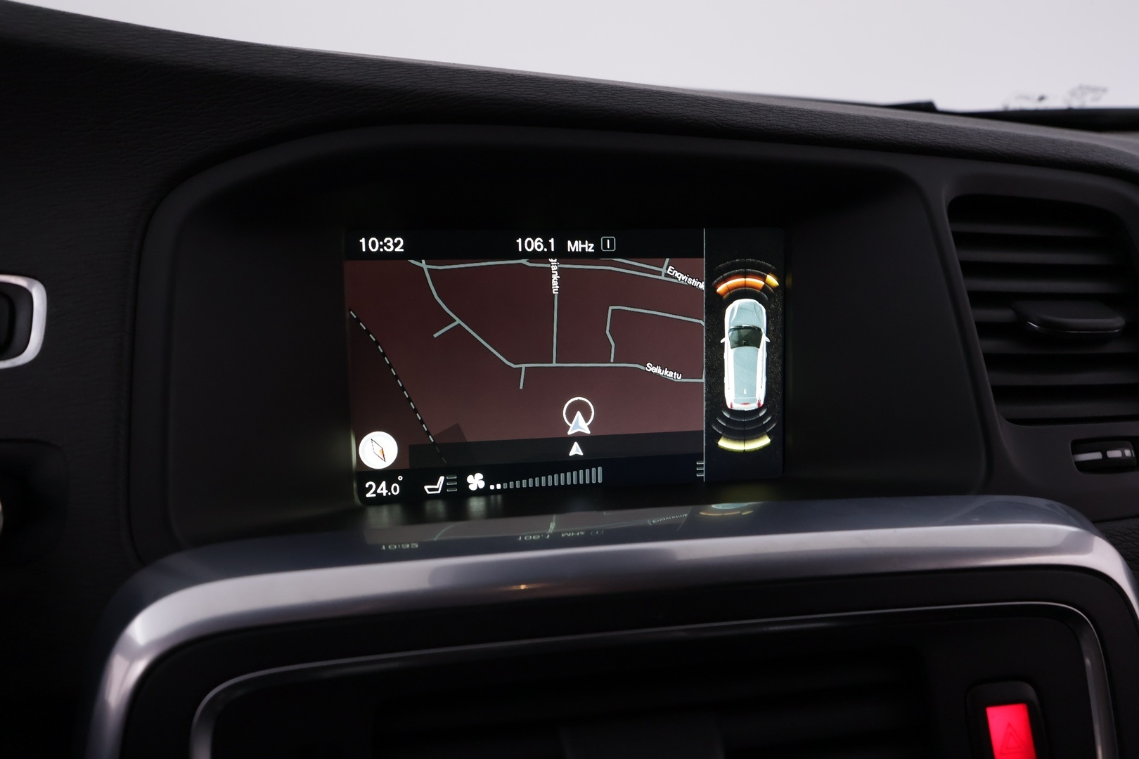 VOLVO V60 CROSS COUNTRY 2016