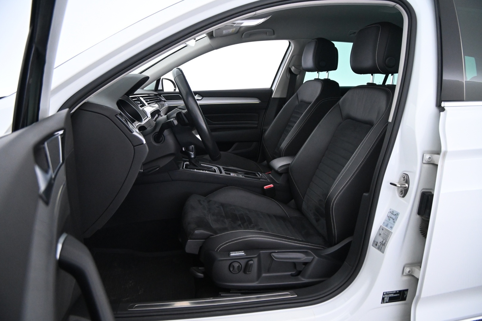 VOLKSWAGEN Passat 2020