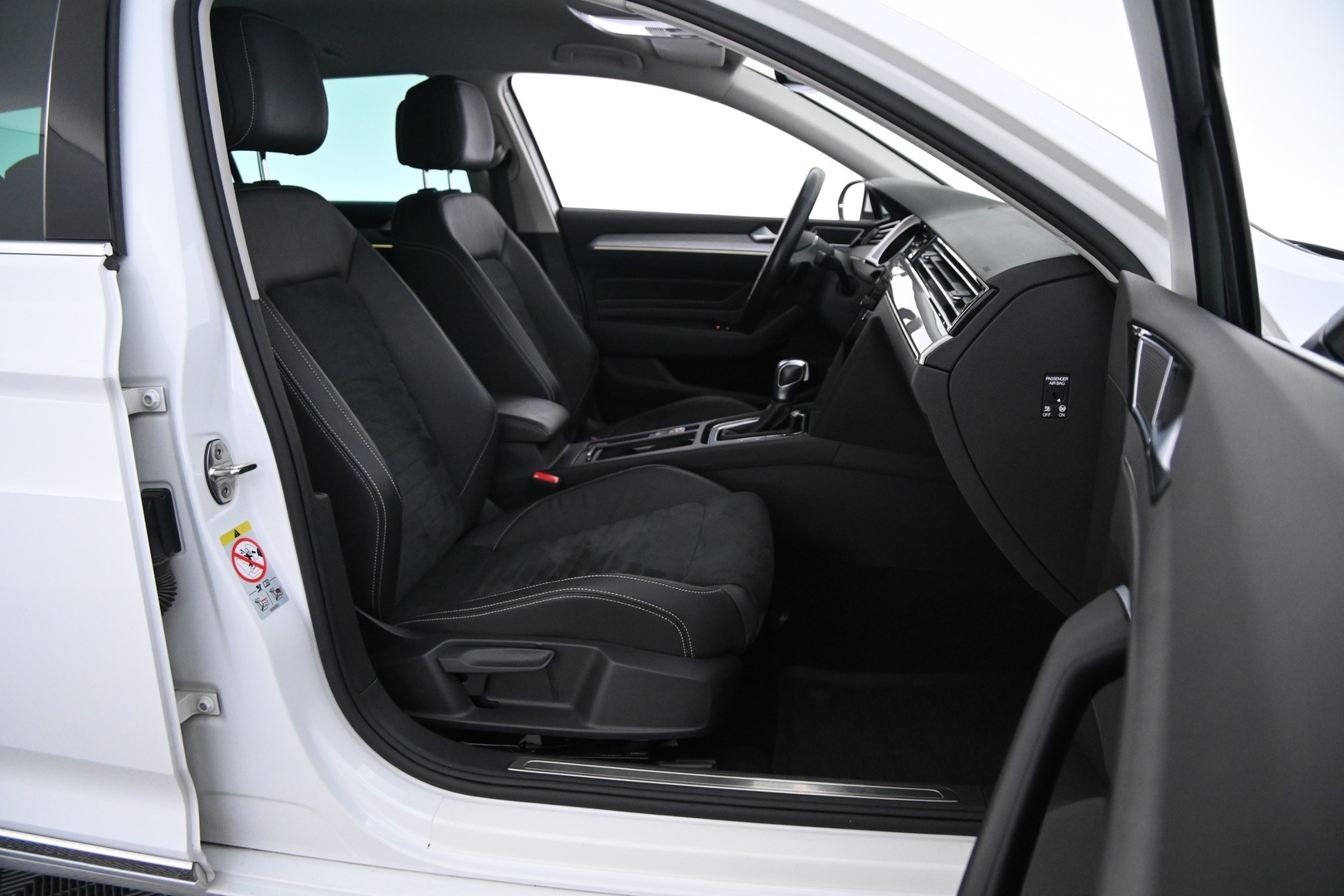 VOLKSWAGEN Passat 2020