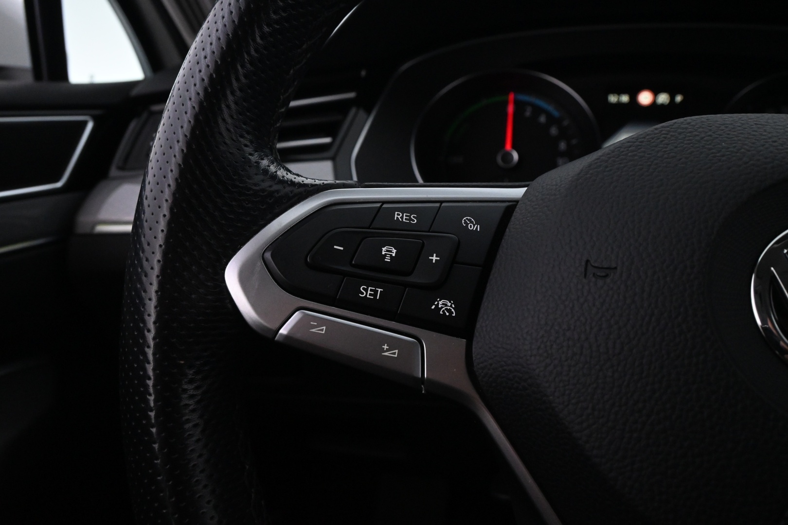 VOLKSWAGEN Passat 2020