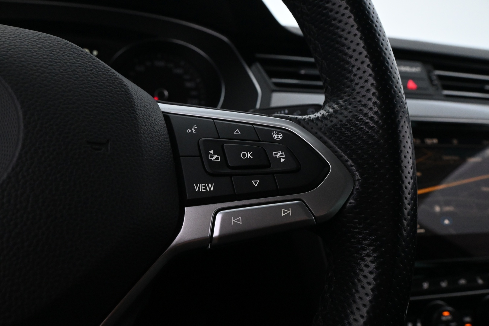 VOLKSWAGEN Passat 2020