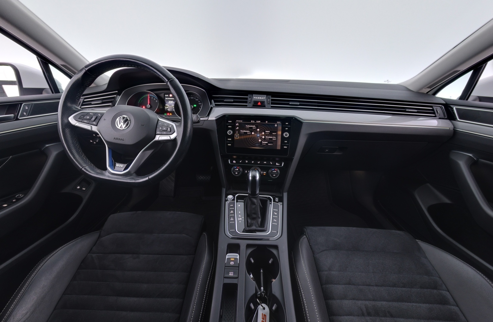 VOLKSWAGEN Passat 2020