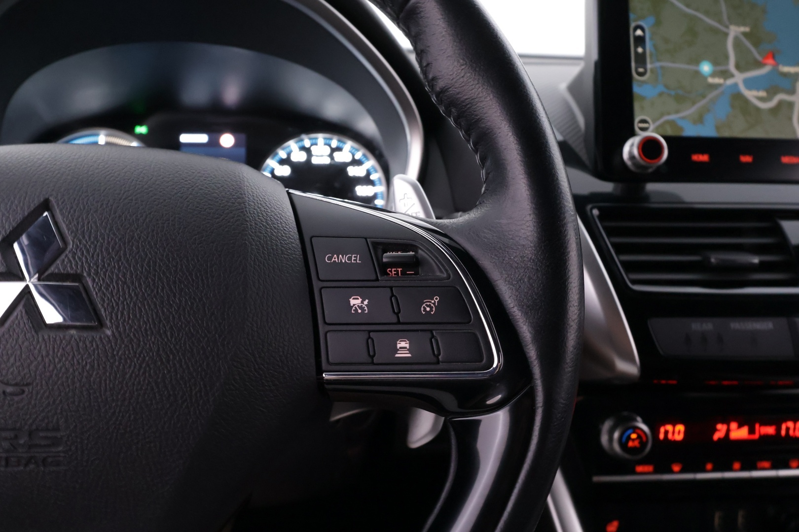 MITSUBISHI Eclipse Cross 2021