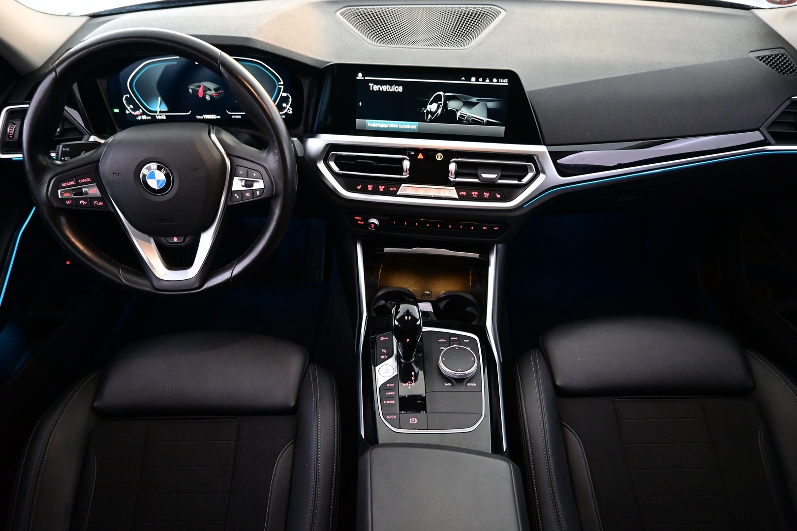 BMW 330 2021