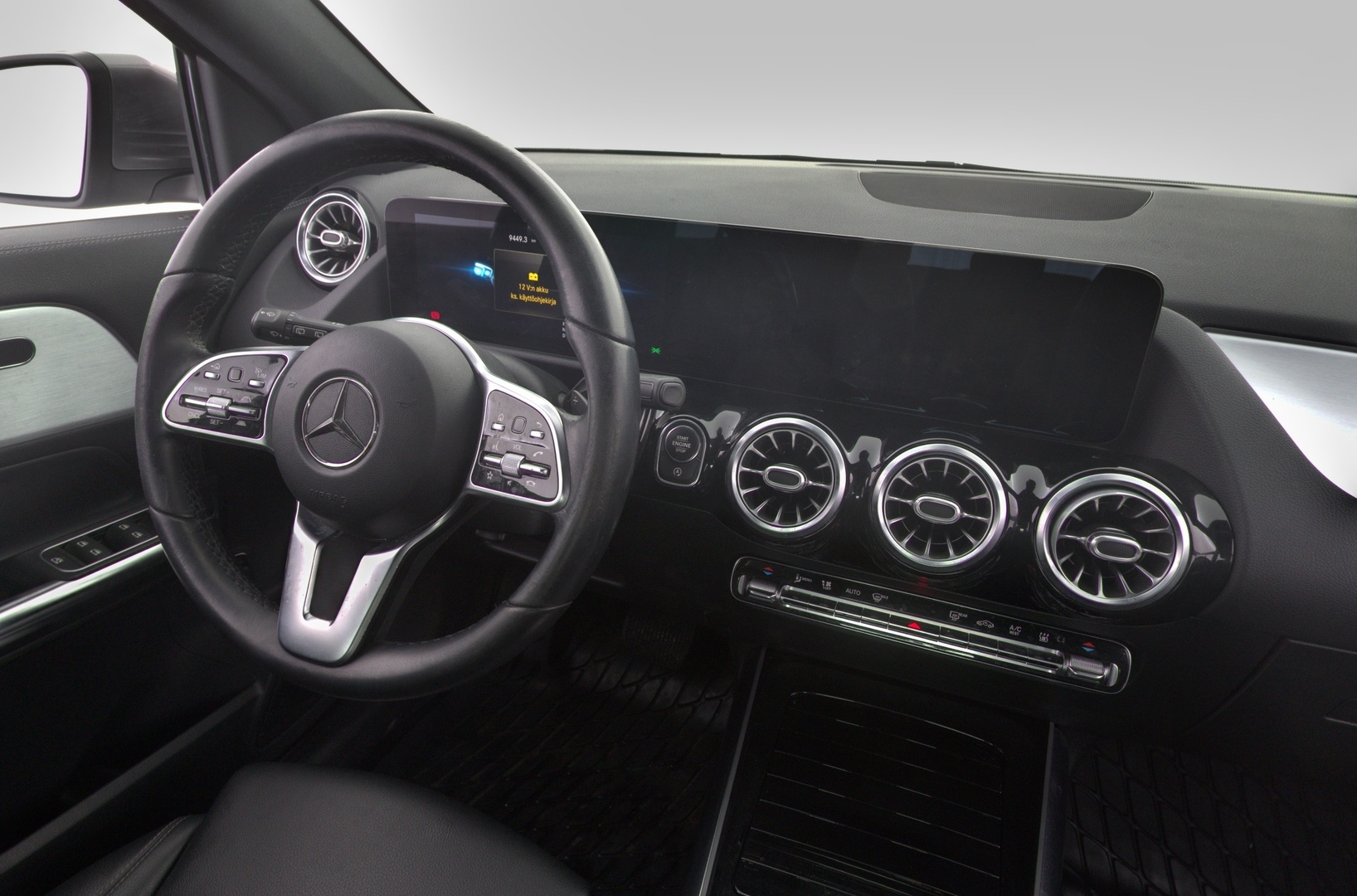 MERCEDES-BENZ GLA 2021