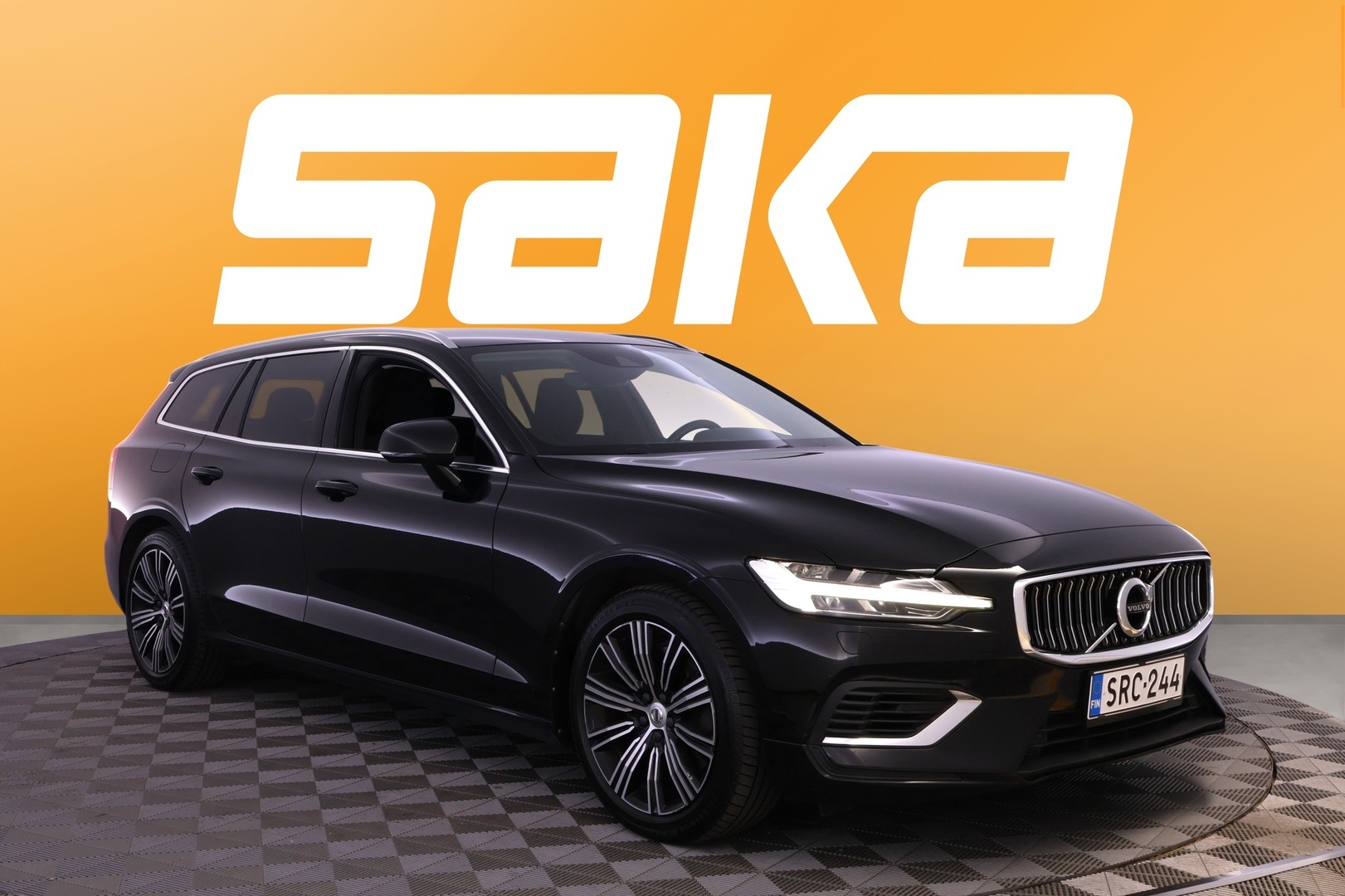VOLVO V60 2021