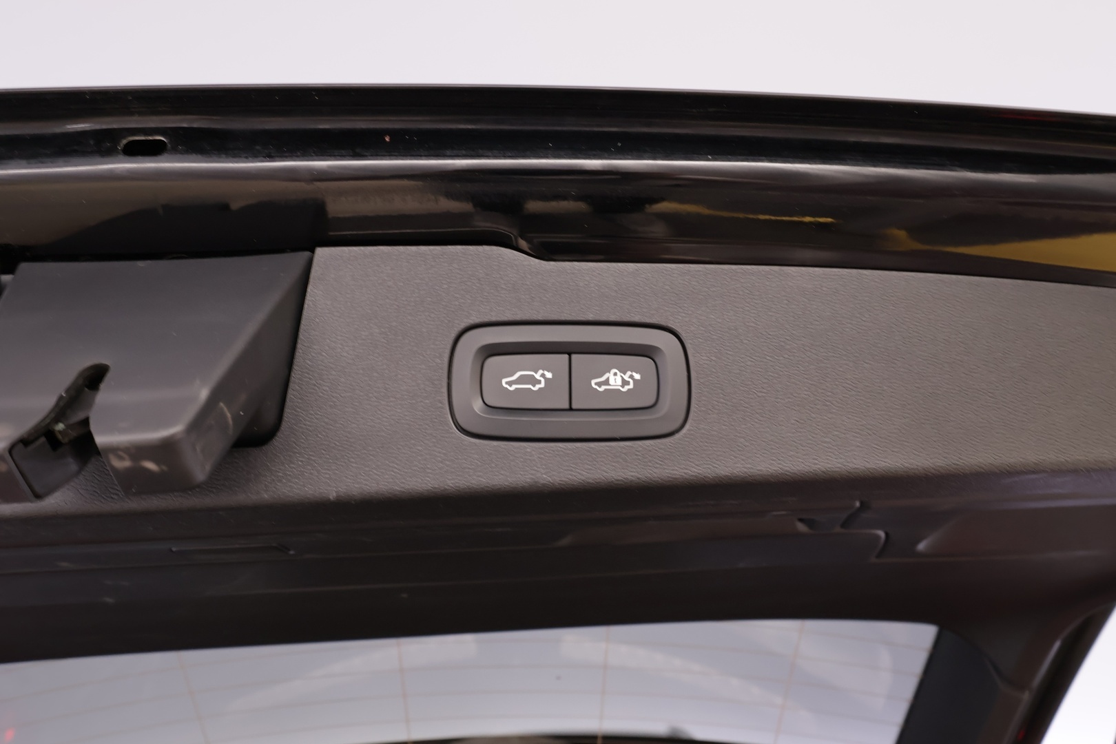 VOLVO V60 2021