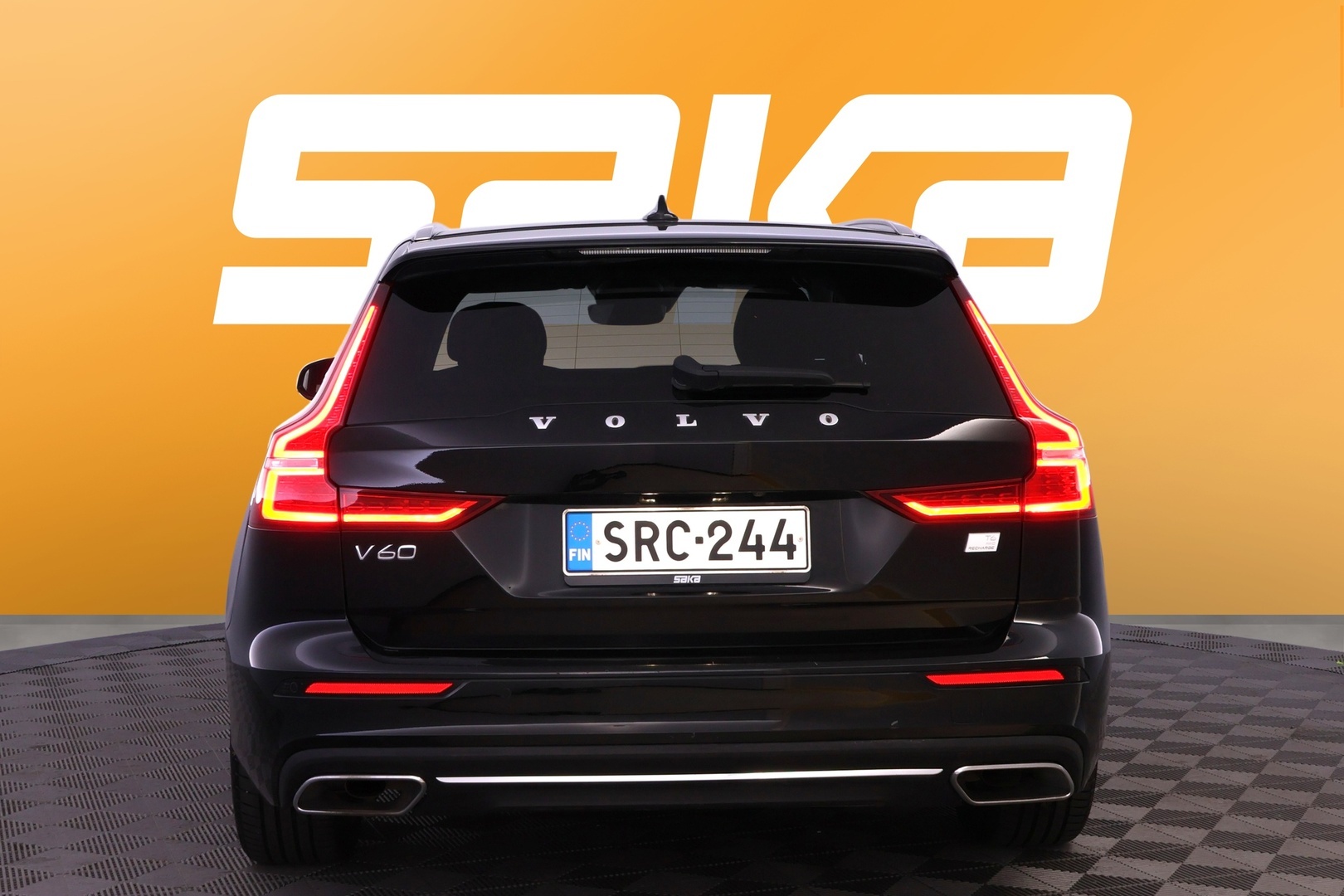 VOLVO V60 2021