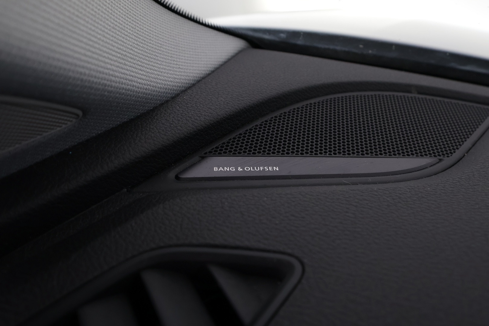 AUDI A4 2019
