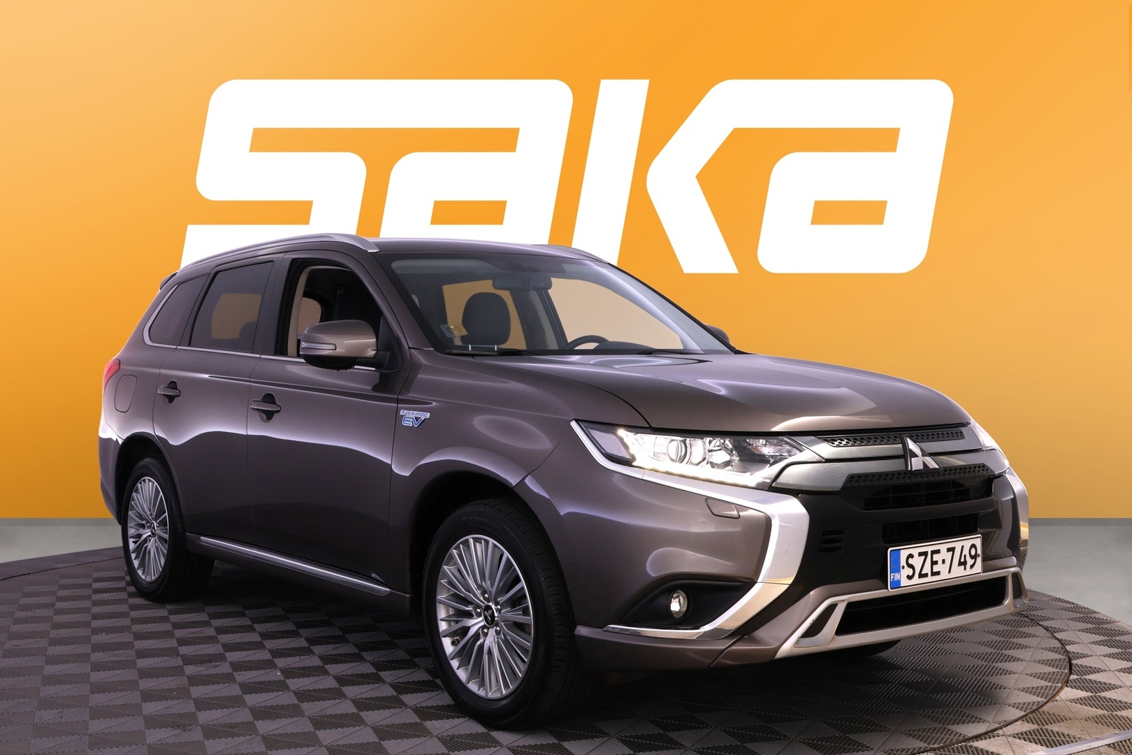 MITSUBISHI OUTLANDER PHEV 2020