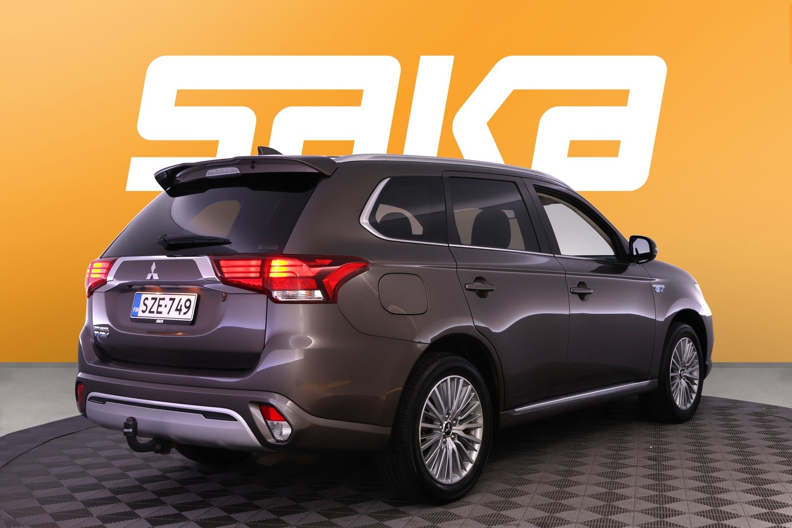 MITSUBISHI OUTLANDER PHEV 2020