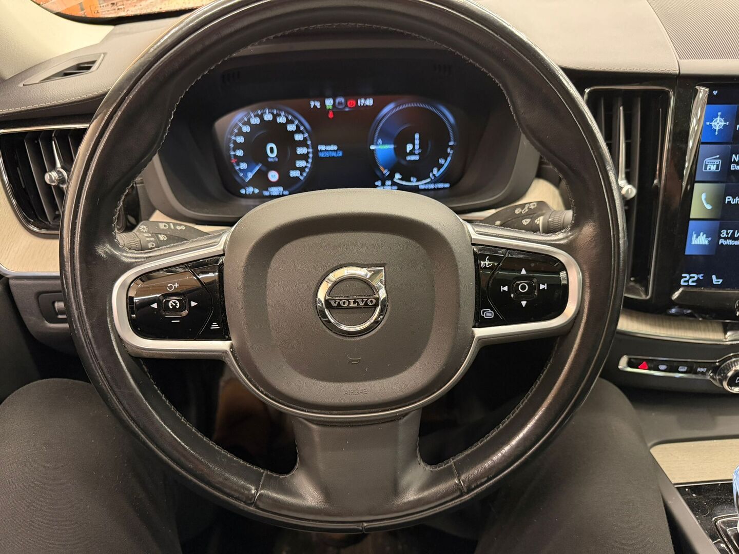 VOLVO XC60 2020