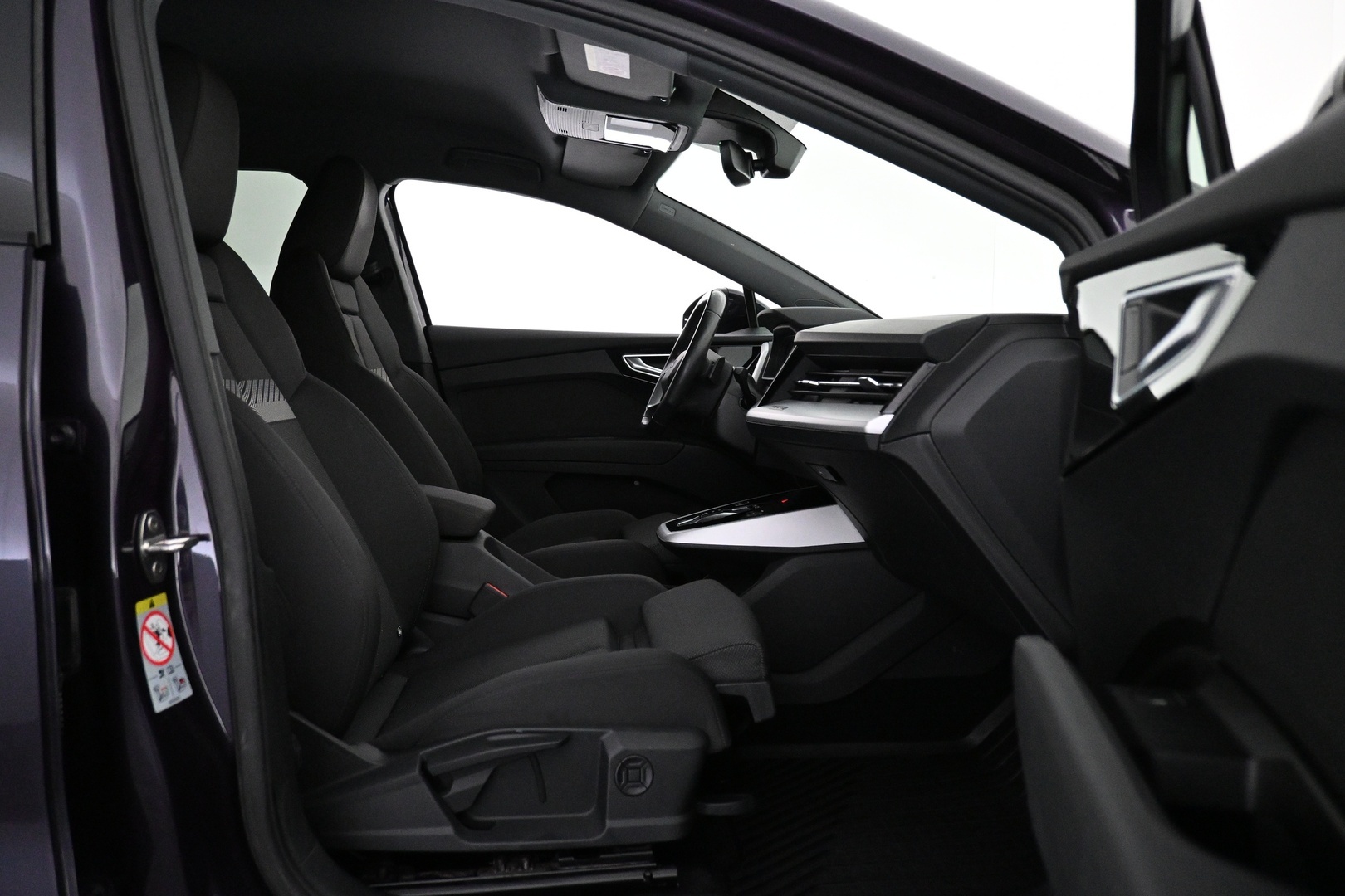 AUDI Q4 e-tron 2023