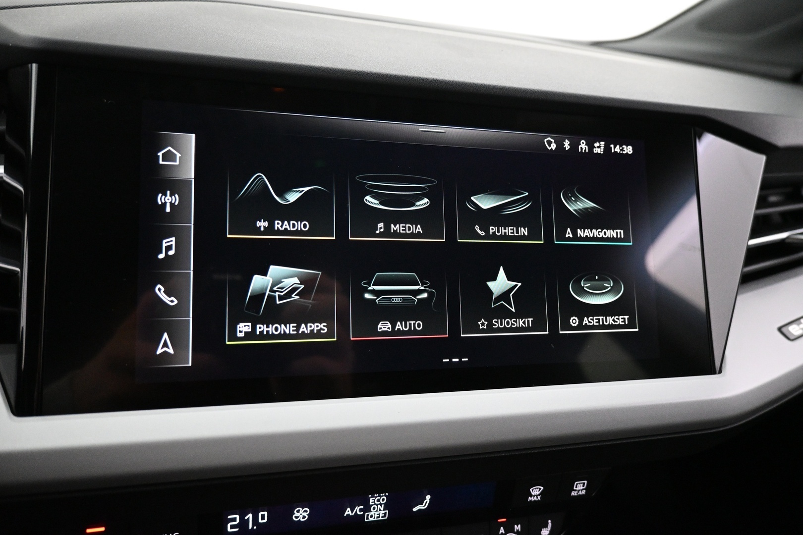 AUDI Q4 e-tron 2023