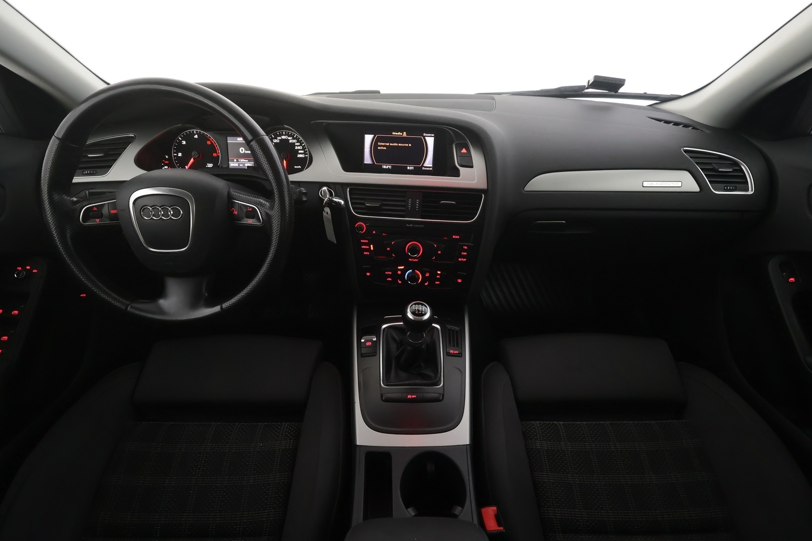 AUDI A4 2011