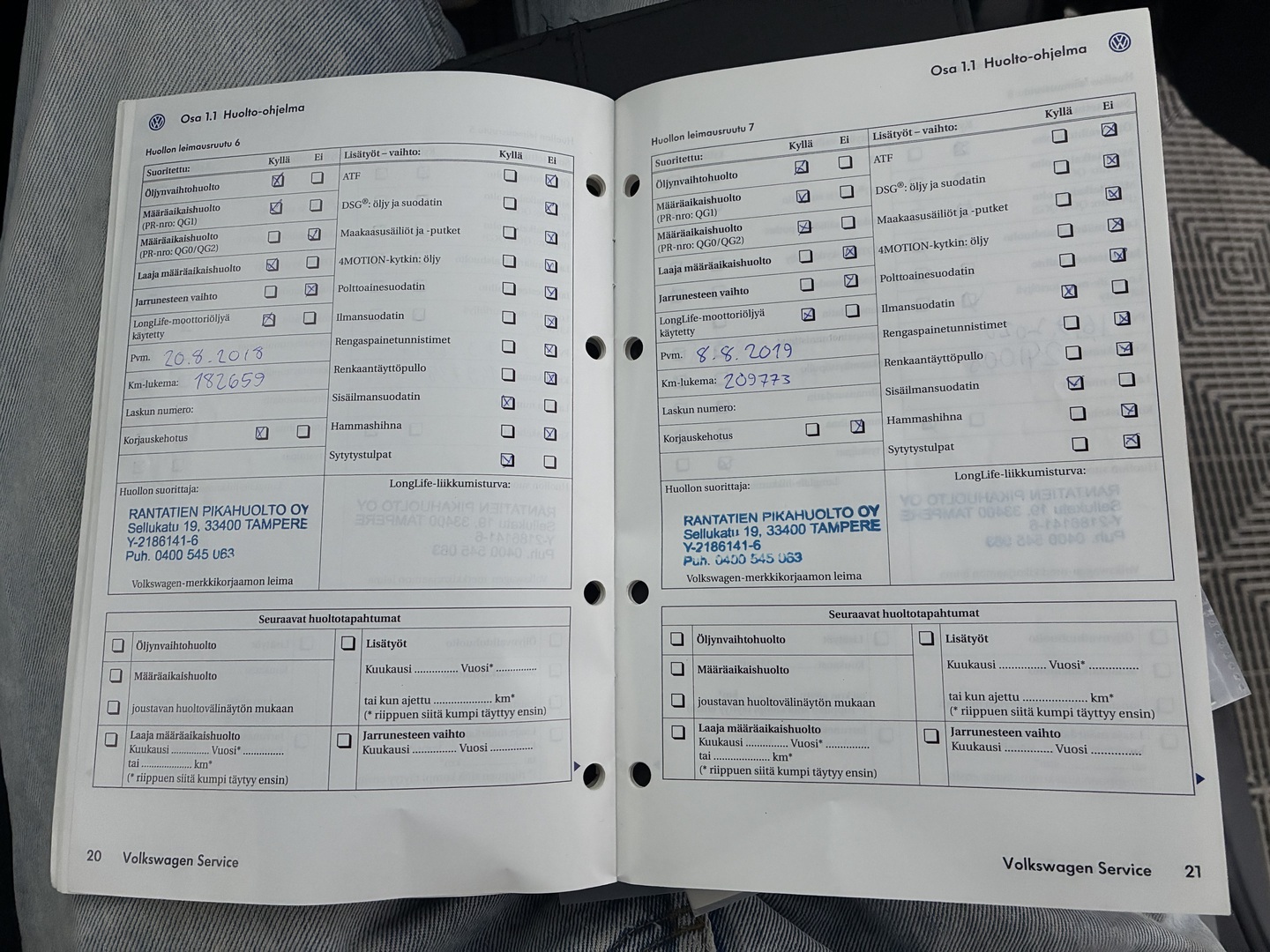 VOLKSWAGEN Golf 2010