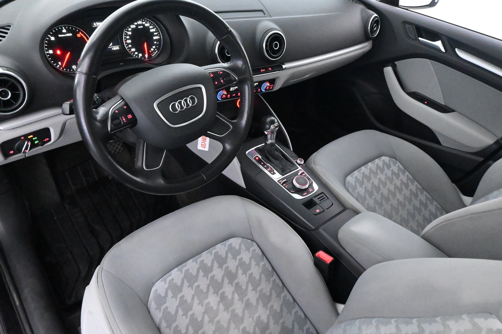 AUDI A3 2014